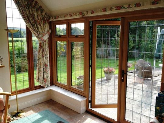 Деревянные окна для веранды и террасы