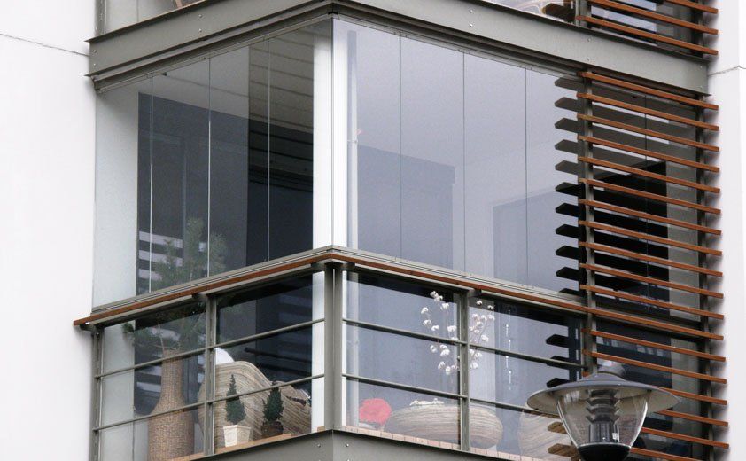 Панорамное остекление балкона