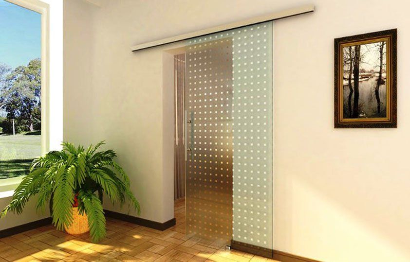 Раздвижная стеклянная дверь