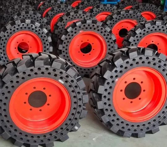 Шины Для мини-погрузчиков