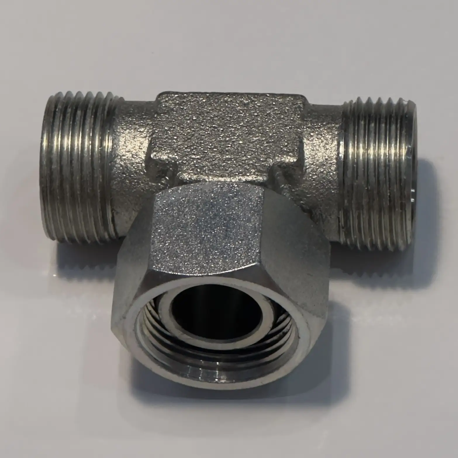 Штуцера переборочные