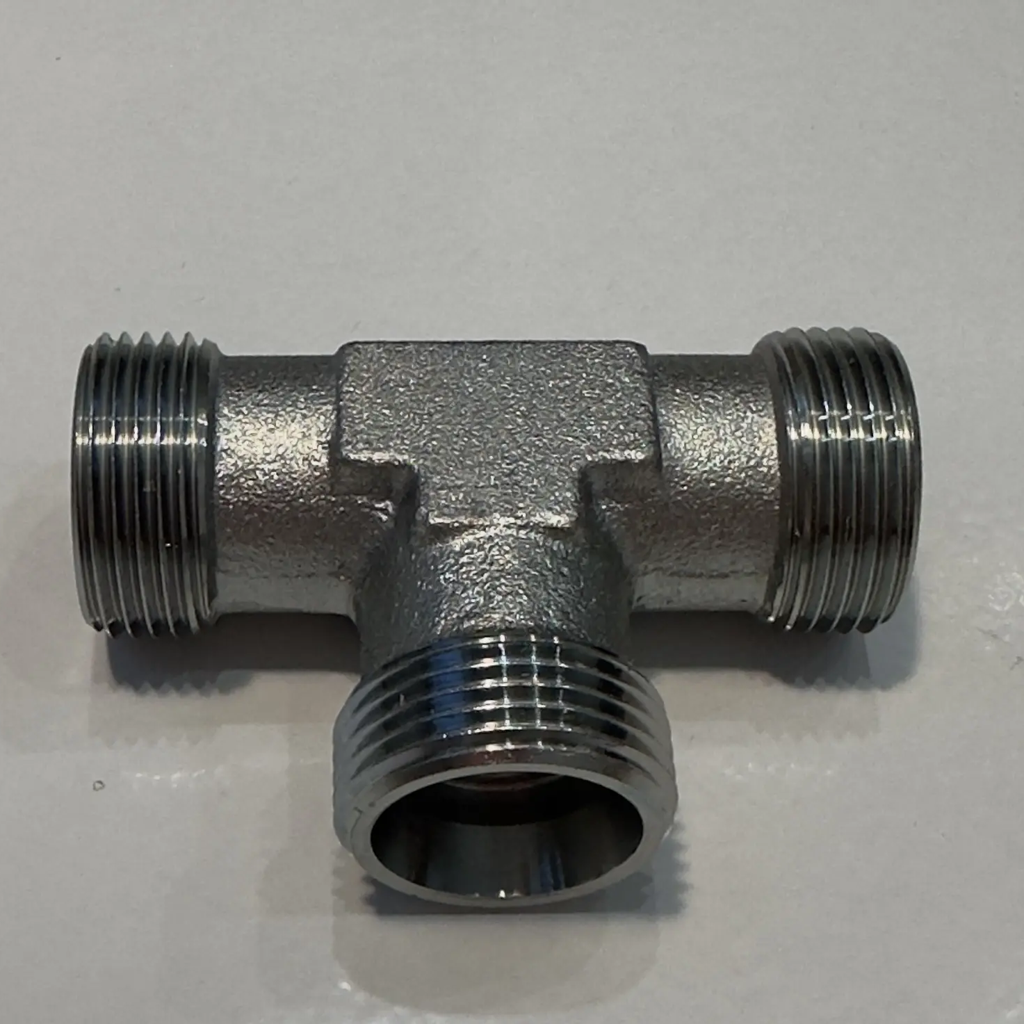 Штуцера переборочные