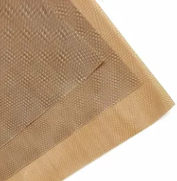 Заказать тефлоновые коврики можно для многоцелевого применения. При помощи таких термостойких листов можно запекать любые продукты: мясо, рыбу, курицу.