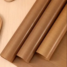 Производство изделий из тефлона с каждым годом ведется все более активными темпами, им находится новое и новое применение.