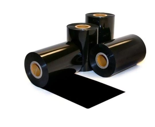 Его основой является воск. Риббоны WAX используются для бумажных наклеек и картонных ярлыков без ламинированного и лакированного слоя. Подходят для работы на высокой скорости. Благодаря слабому нагреву, термоголовка работает в щадящем режиме. Напечатанное изображение подвержено воздействию растворителей и других агрессивных веществ, устойчивость к истиранию – минимальна. Восковые риббоны лучше применять для маркировки товара не длительного хранения. Отпечатанные этикетки, ярлыки и ценники могут использоваться в магазинах, складах, аптеках, больницах, кафе, ресторанах.