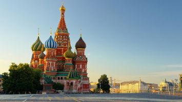 Это храм Василия Блаженного на Красной площади.