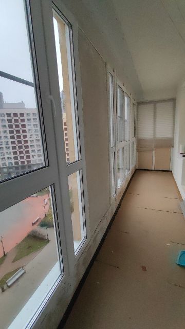 14215 ЖК Лондон, Кудрово ул. Столичная 4-4, замена холодного фасадного остекления 6-и метровой лоджии на теплое