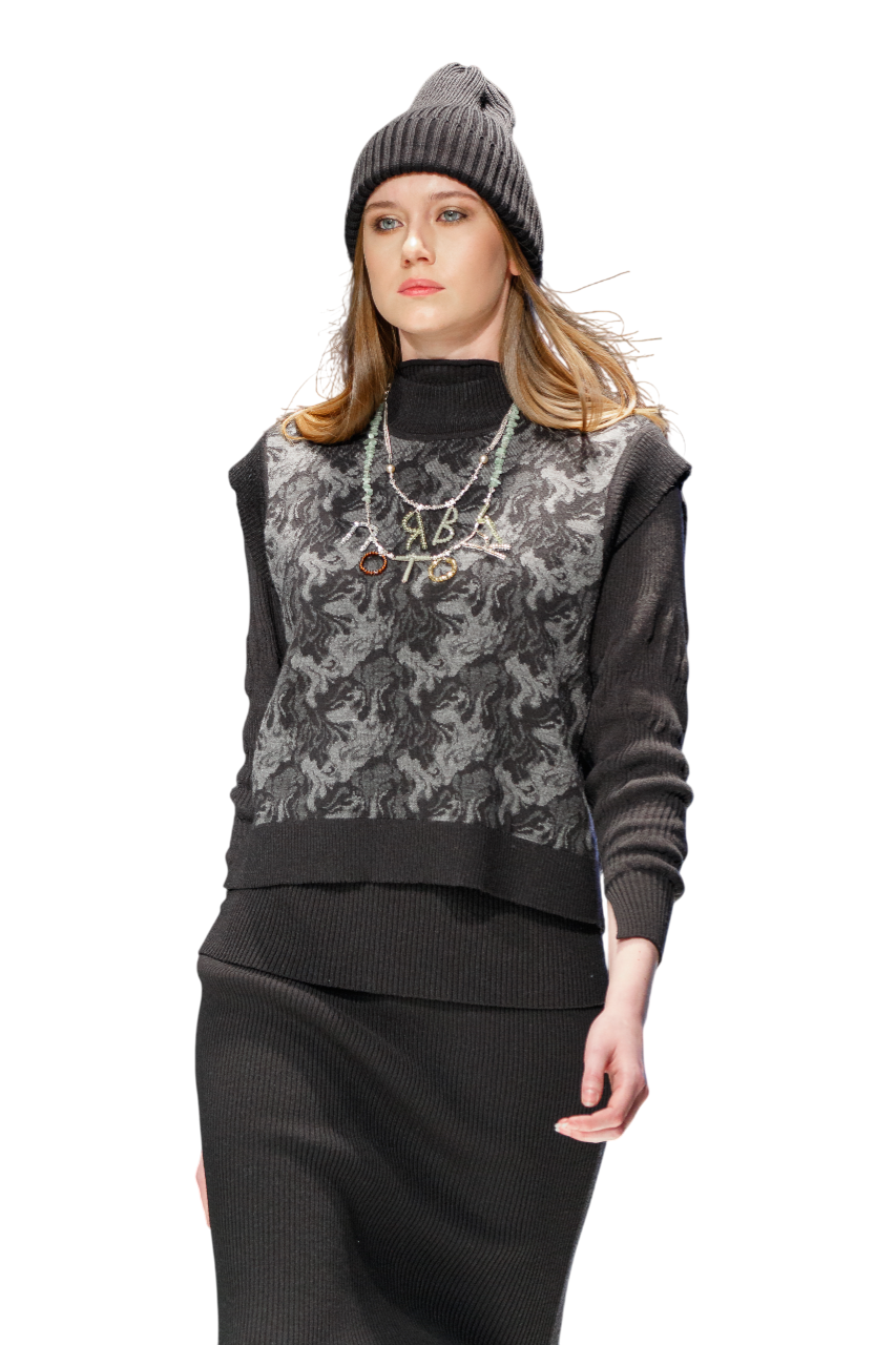 производство школьных трикотажных жилетов, вязаный кардиган оверсайз на заказ, шапка бини двойная теплая на заказ, где заказать вязаный свитер в Екатеринбурге недорого, вязание на заказ из мохера в Нижнем Тагиле