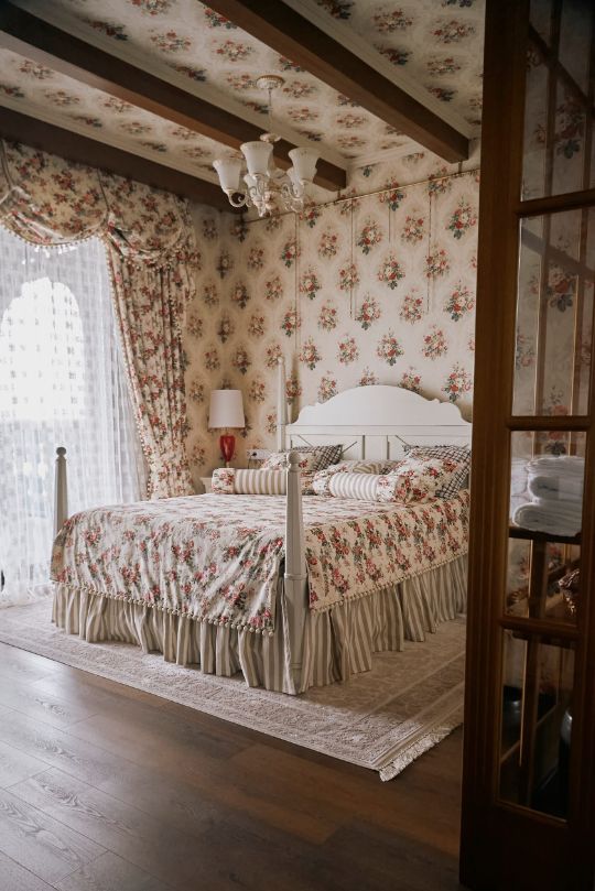 Junior suite - вид на кровать