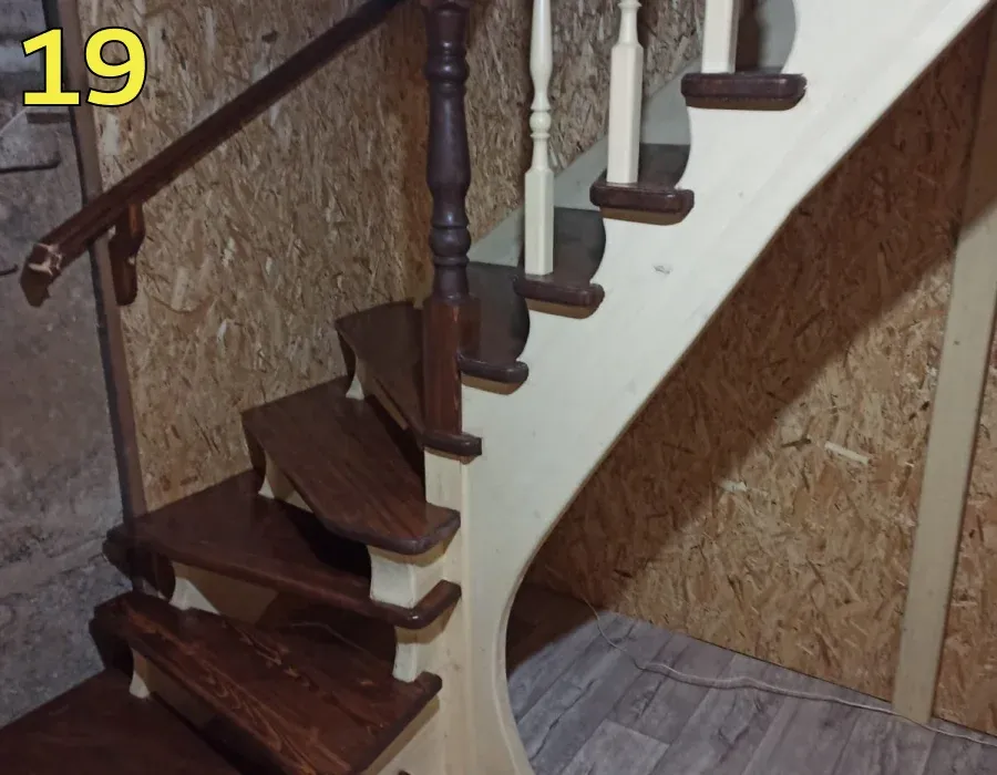 Лестница из дерева