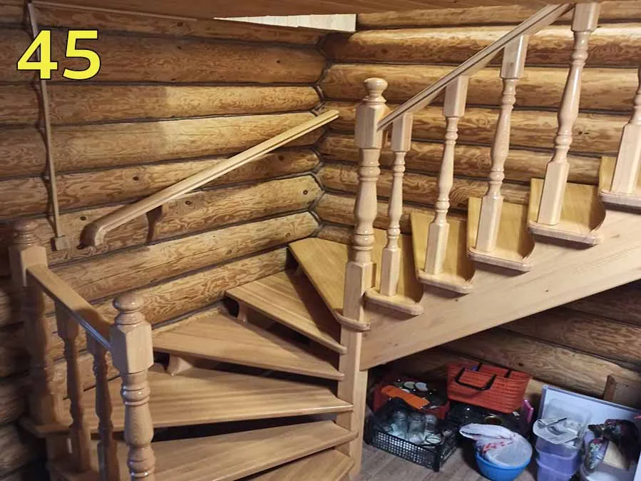 Лестница из дерева