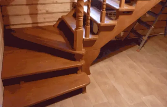 Лестницы с поворотом