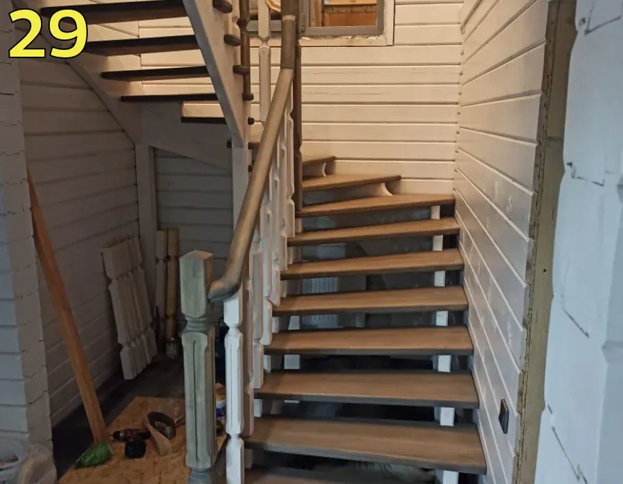Лестница из дерева