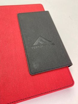 Гравировка на ежедневниках