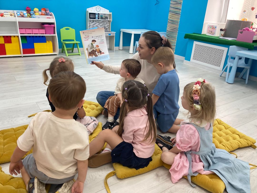 Maternelle Moscou, creche moscou, jardin d'enfants Moscou, garderie a Moscou, Nursery school, Kindergarten, French, french langage, langue francaise, langue francaise a Moscou, ecole francaise a Moscou, ecole maternelle trilingue, ecole bilingue, anglais, russe, francais, french kindergarten in Moscow, Arbat, Moscow center, детский сад на Арбате, Ясли на Арбате, Большой Афанасьевский переулок 22, English, French, Russian, французский язык, английский язык, Petit Jardin, Пти Жарден
