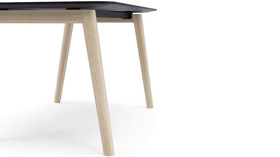 Single-desks-elegant-legs-NOVA-WOOD-Narbutas-3