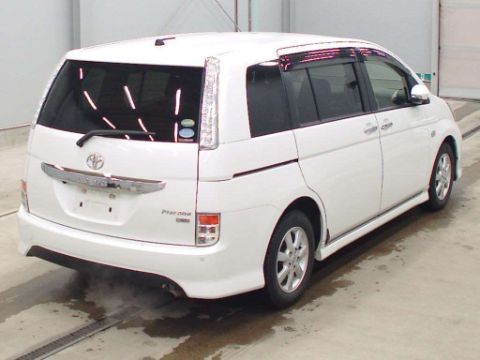 Toyota Isis Platana под заказ