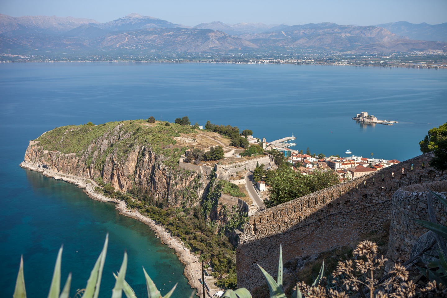 Древние крепости