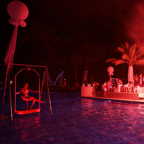 Вечерние пати у бассейна. Rixos Sungate (Кемер)