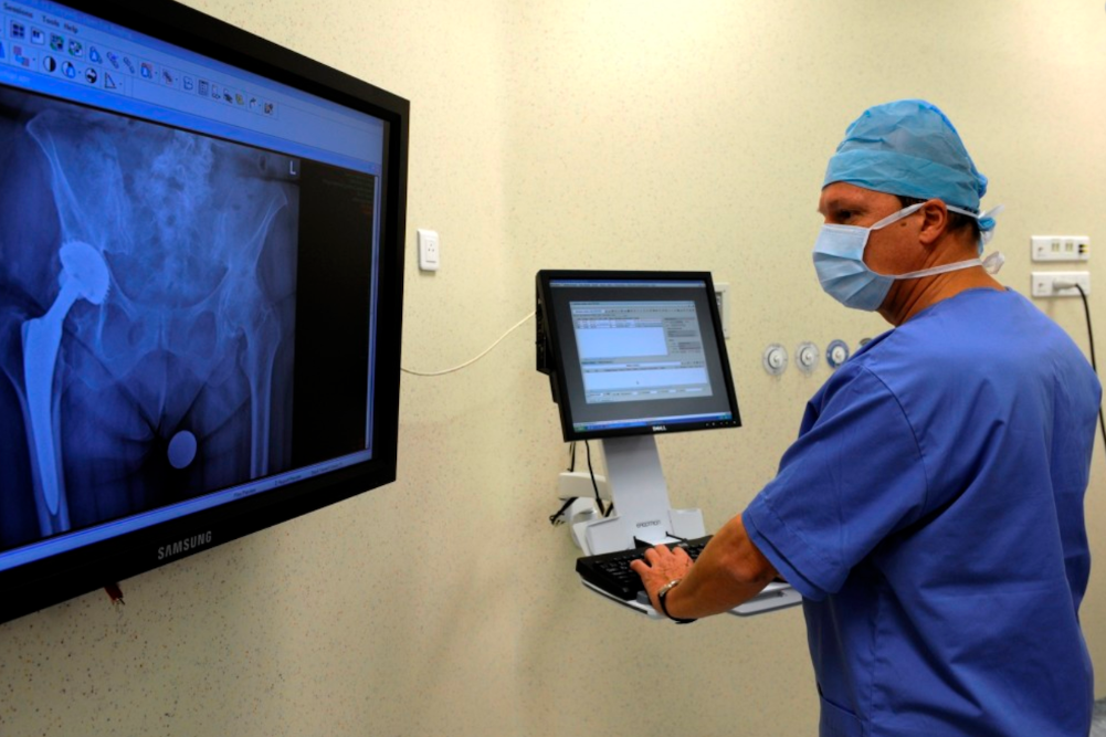 Carolina Medical Center Warszawa, Каролина Медикал Центр в Варшаве