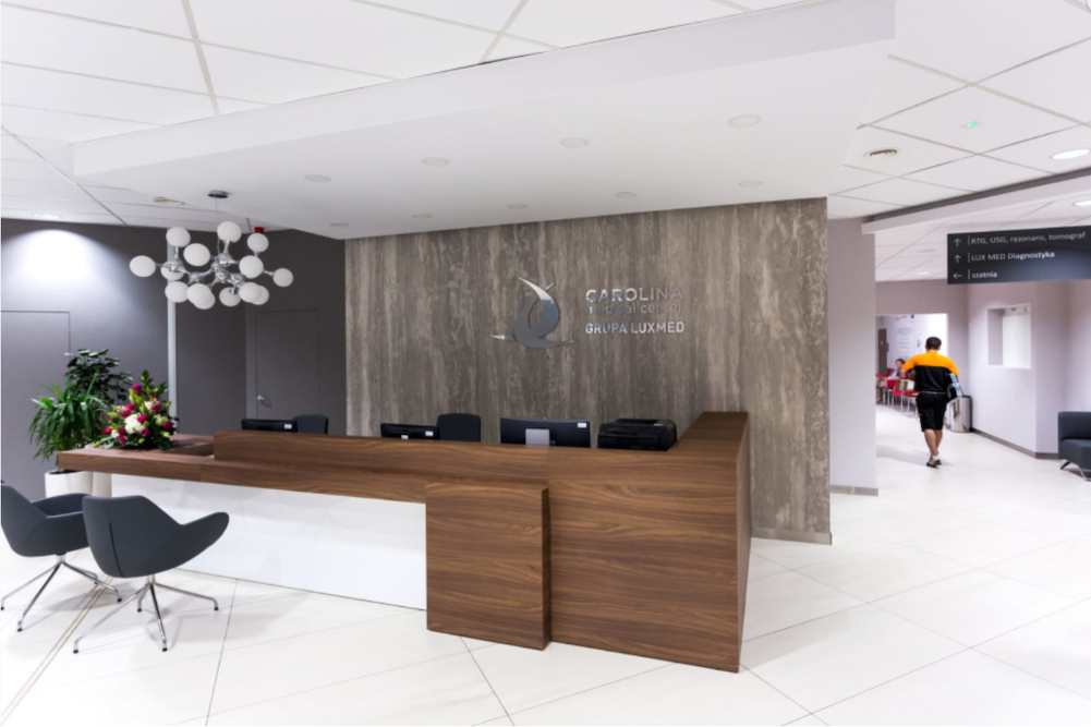 Carolina Medical Center Warszawa, Каролина Медикал Центр в Варшаве