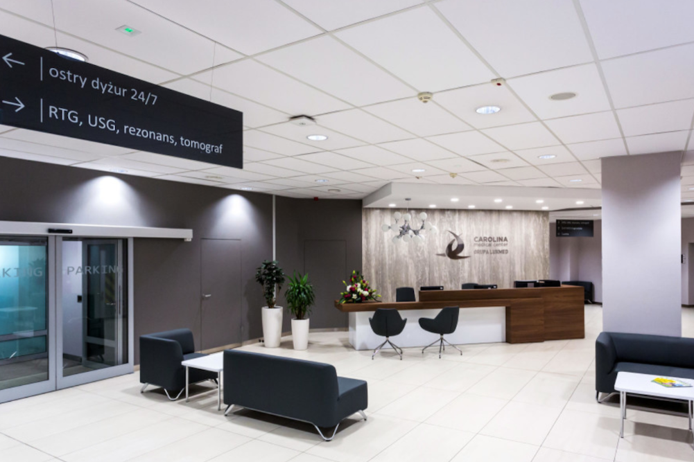 Carolina Medical Center Warszawa, Каролина Медикал Центр в Варшаве
