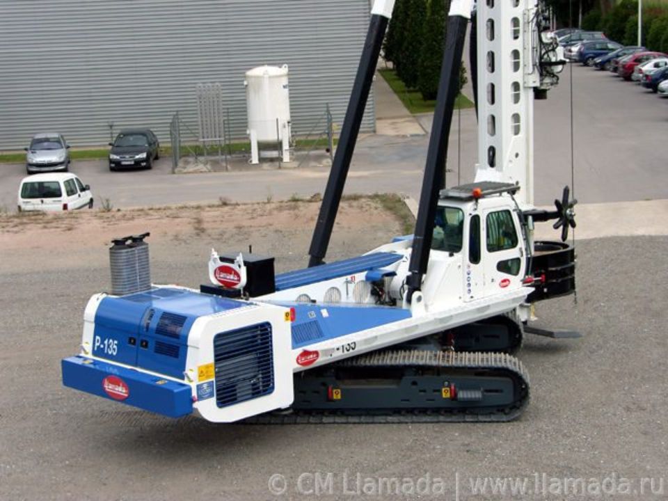 Буровая установка LLAMADA P-135EV