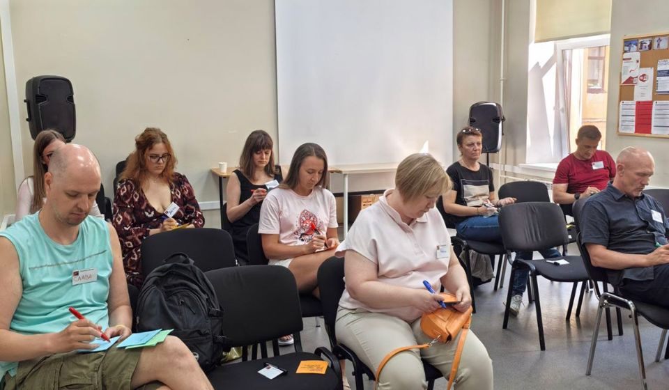 Интенсив «Круг общения: потери и становление поддерживающих связей»