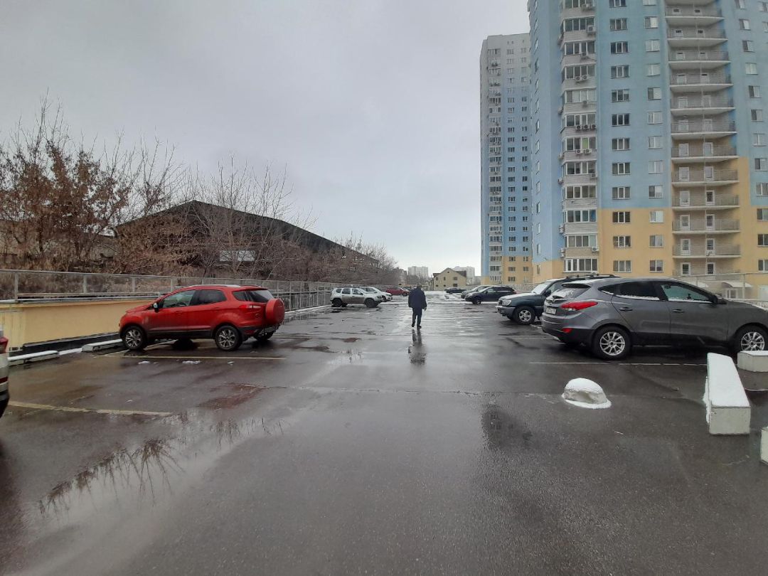 Фото наземной парковки ЖК Лазурный