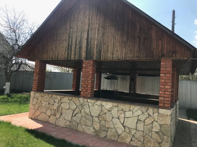 Беседка с барберю - Коттедж 217 м2 озеро Сазанка Энгельс, продажа
