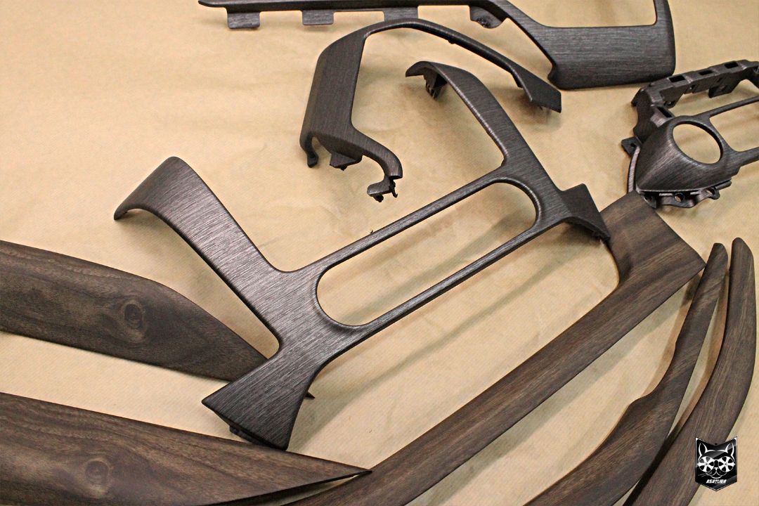 Chevrolet Tahoe аквапринт дерево+шлифованный алюминий