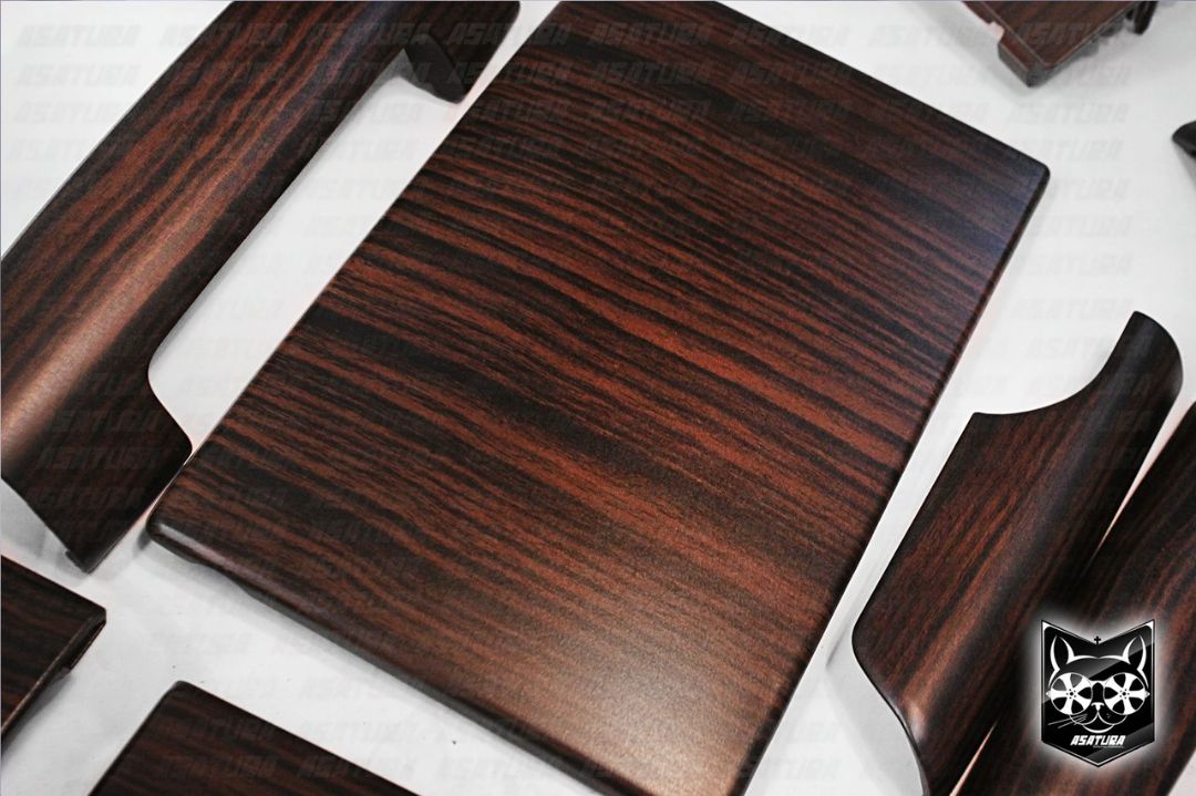 Land Cruiser 200 - Аквапринт красное дерево