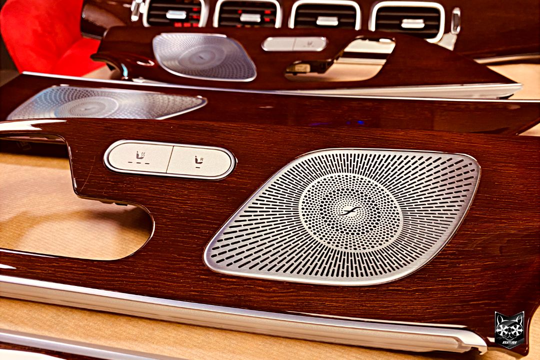 Mercedes-Benz GLS-Class - Натуральный шпон