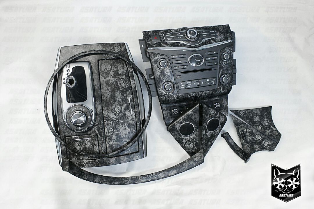 Infiniti QX 80 - Аквапринт волки