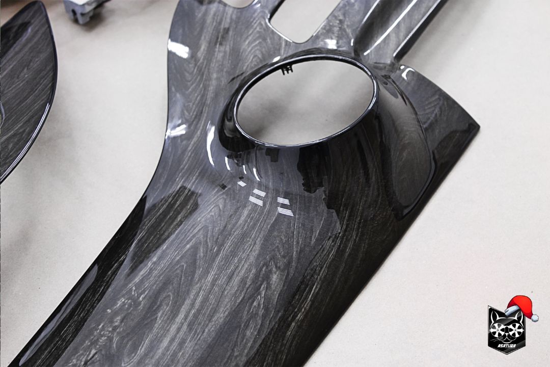 Mercedes Viano - Аквапринт под серое дерево