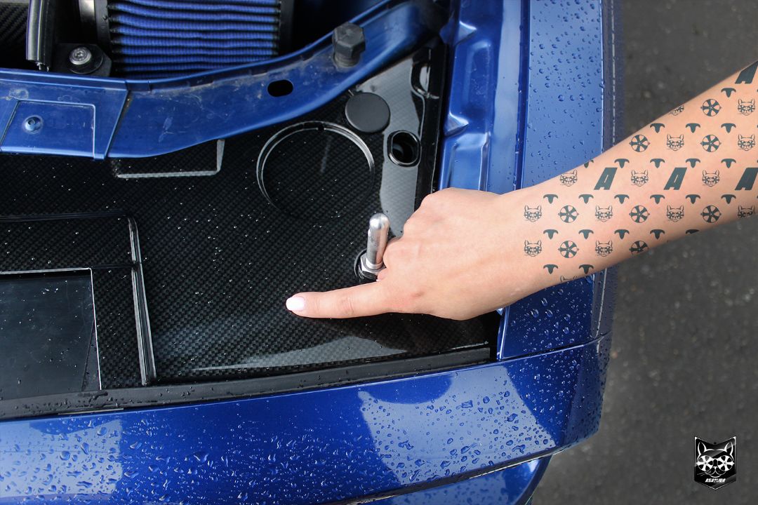 Dodge Challenger SRT аквапринт карбон