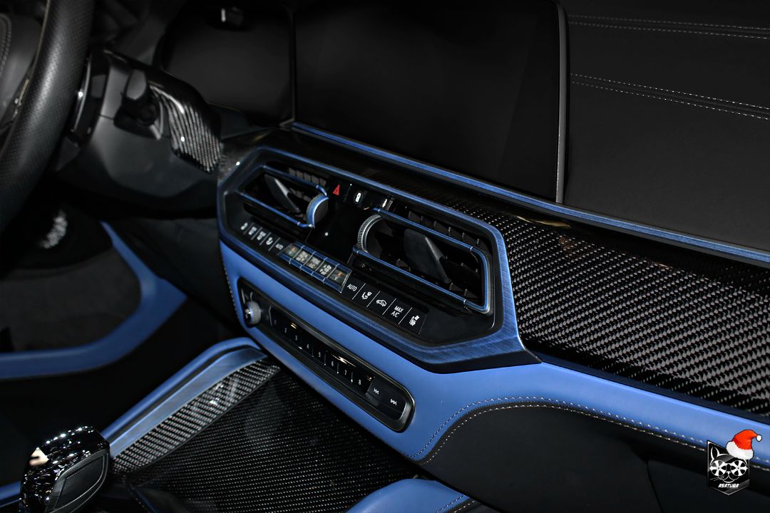 BMW X6 -  антихром интерьера