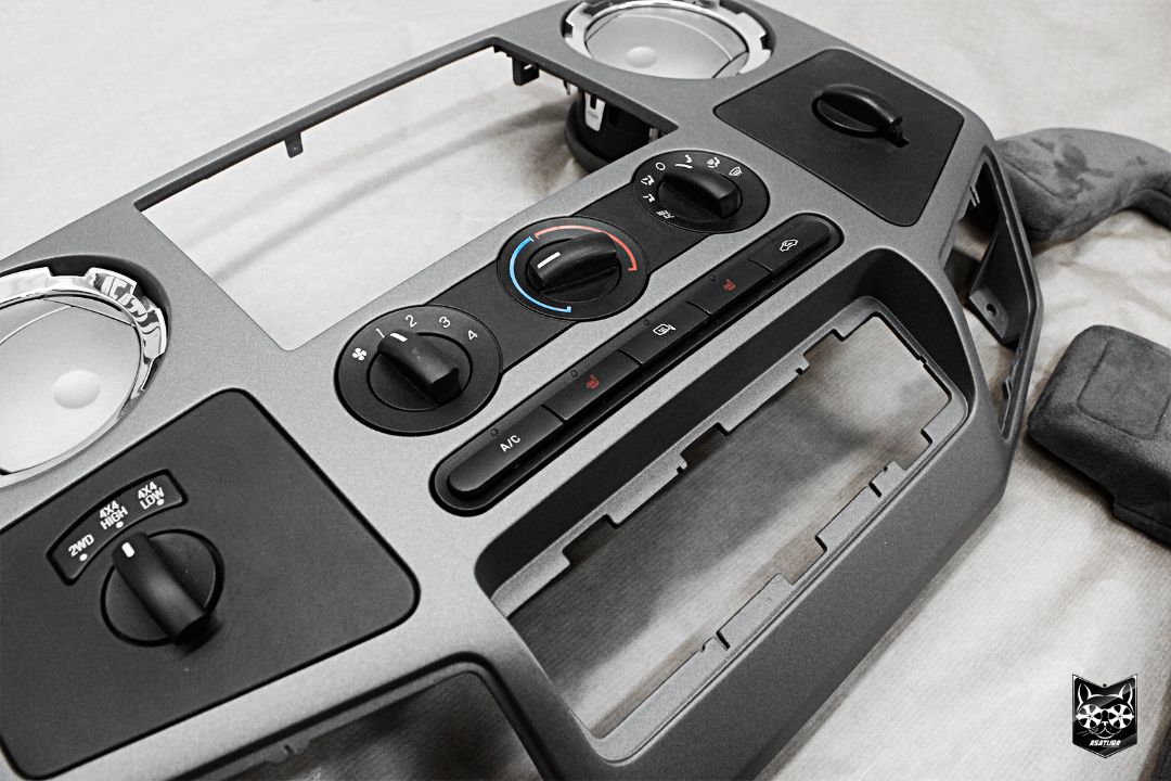 Ford F-150 алькантара