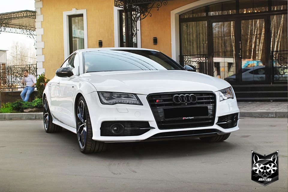 Audi - Антихром деталей экстерьера, тюнинг оптики
