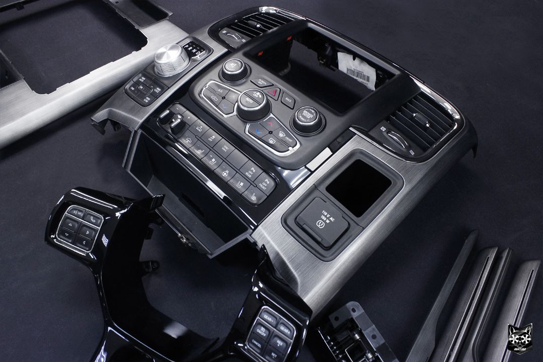 Dodge Ram - Детали в шлифованный алюминий