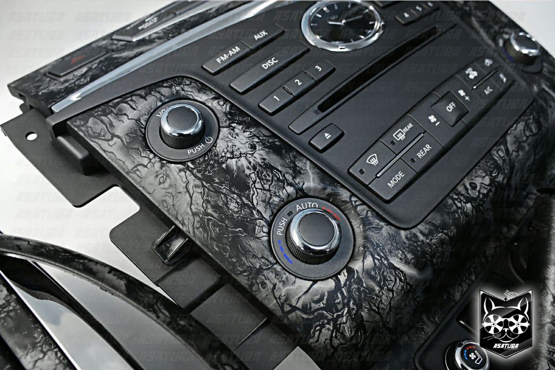 Infiniti QX 80 - Аквапринт волки