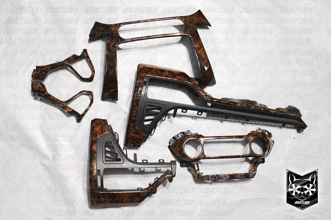 Chevrolet Tahoe 2016 - Тигровое дерево