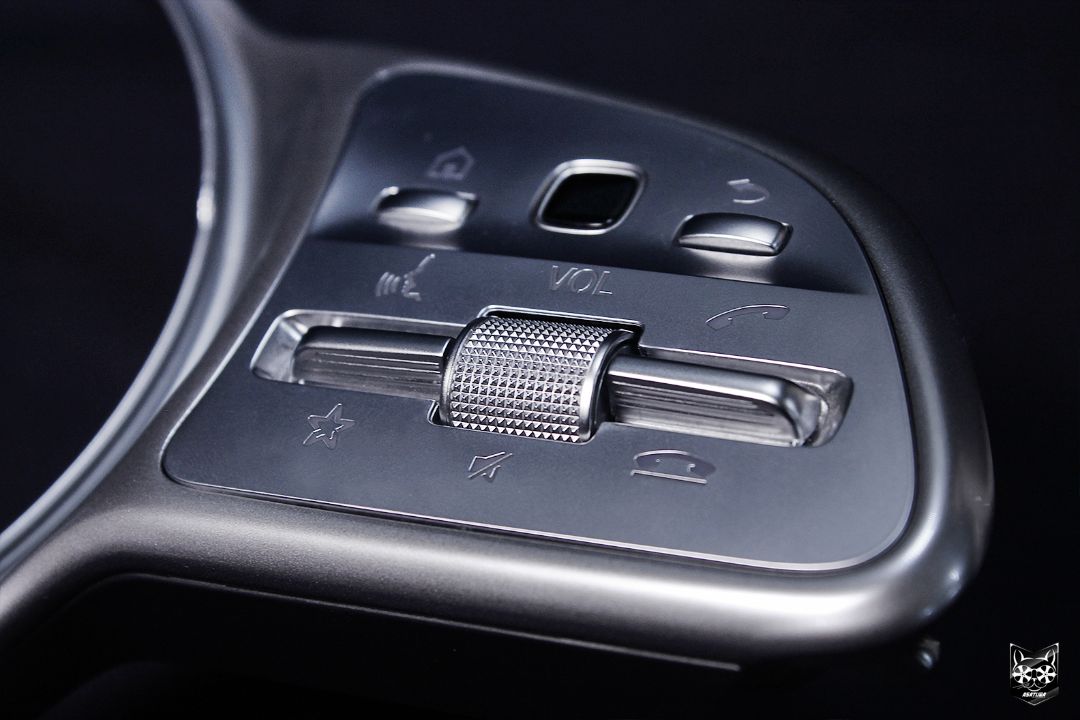 Руль от Mercedes-Benz - Покраска под матовый хром и тактильная надпись Maybach