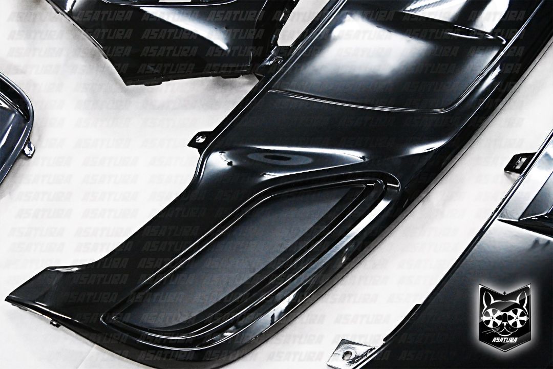 Audi Q5 - Рояльный лак антихром