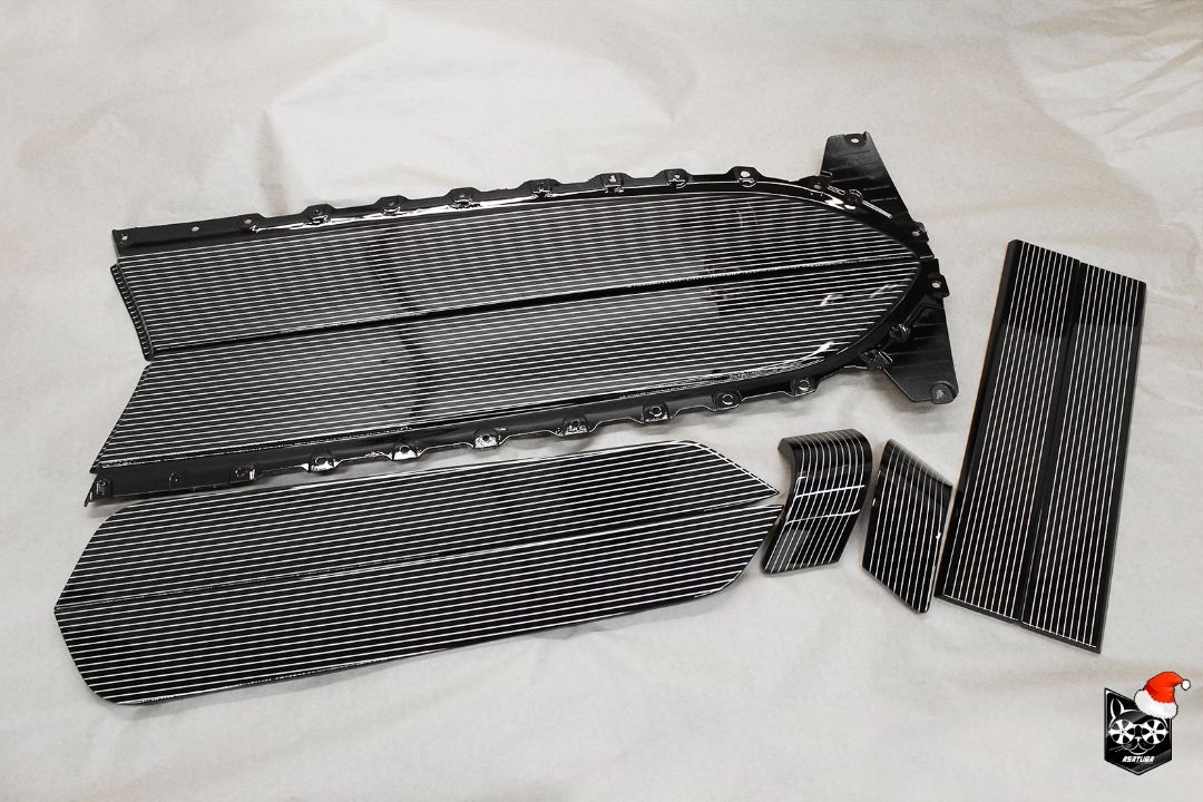 Mercedes Viano - Полоски