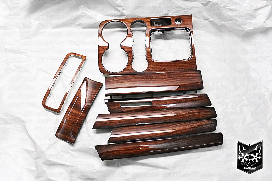 Volkswagen Touareg - Аквапринт дерево