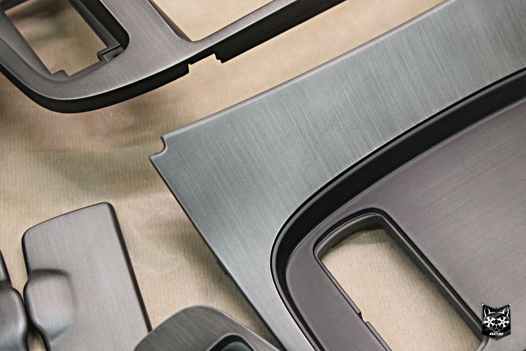 Land Cruiser 100 - Шлифованный алюминий