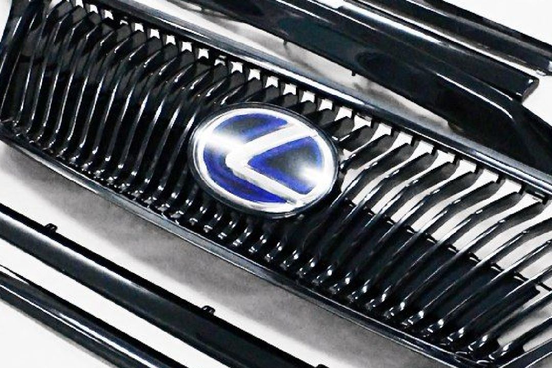 Lexus RX - Черный глянец