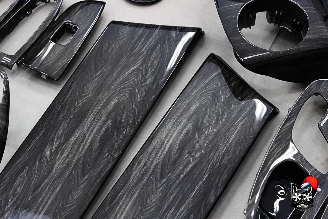 Mercedes Viano - Аквапринт под серое дерево