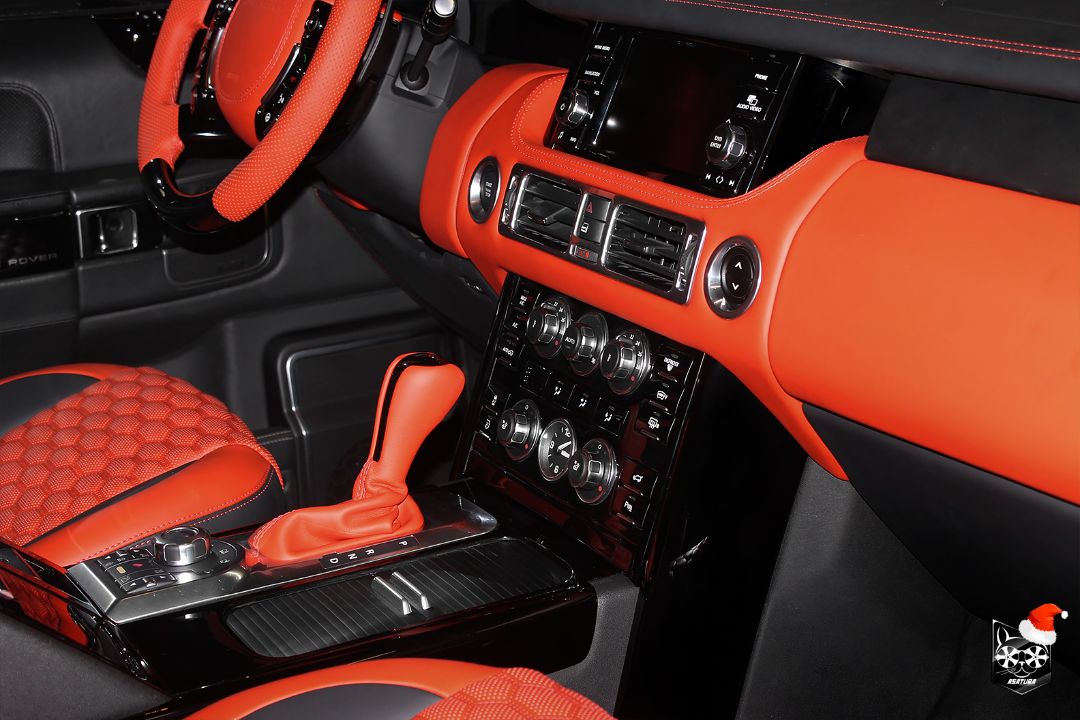 Land Rover Range Rover - Черный глянец